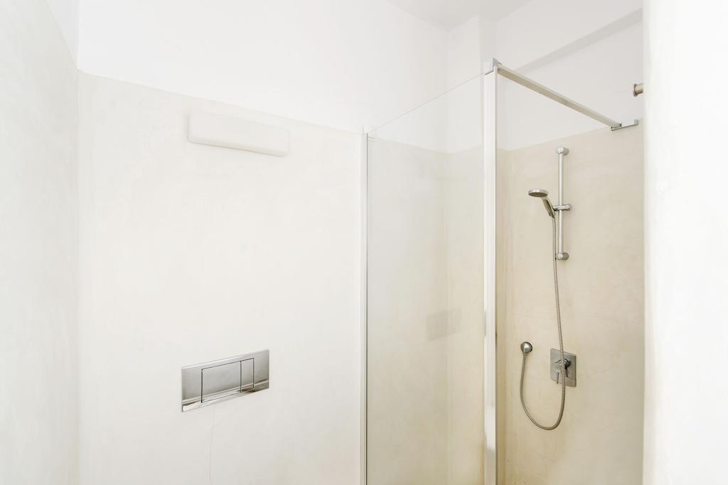 Hotel 28 Камарі Номер фото